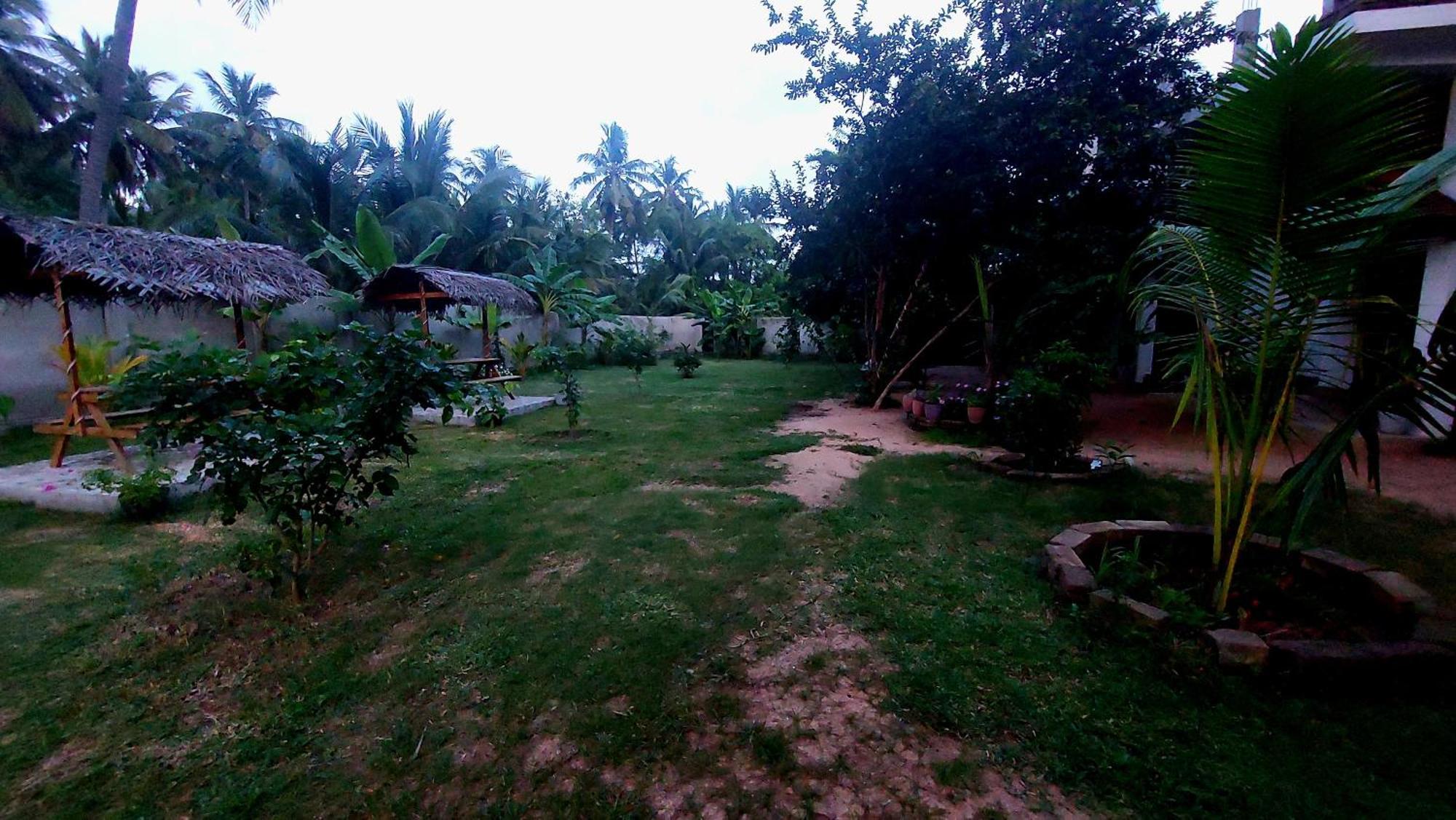The Dream Inn Guesthouse Passikudah Batticaloa Luaran gambar
