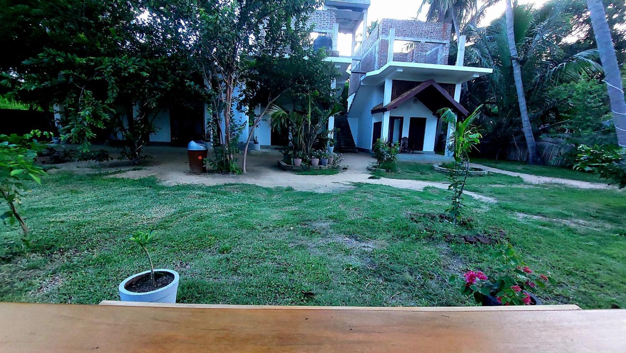The Dream Inn Guesthouse Passikudah Batticaloa Luaran gambar